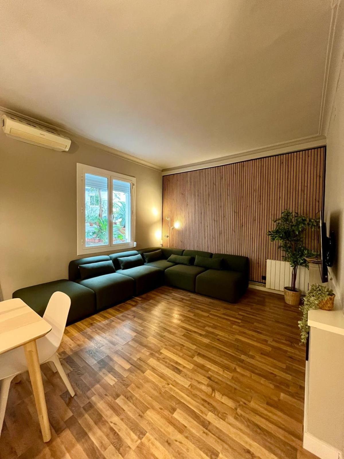 Sagrada Familia Secret Apartment Барселона Екстер'єр фото